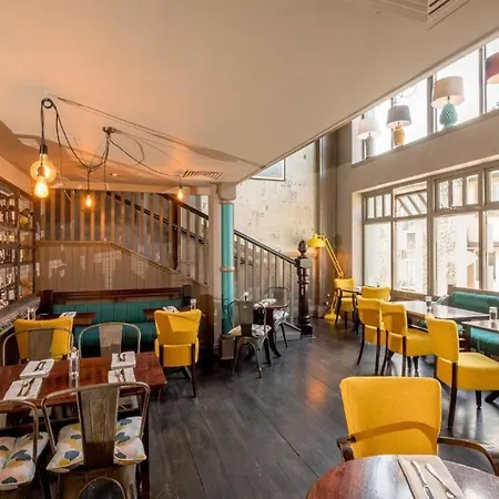 Kilkenny Inn Hotel 3*