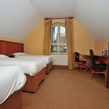 Kilkenny Inn Otel 3*
