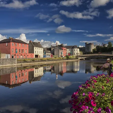 Szálloda Kilkenny Inn 3*